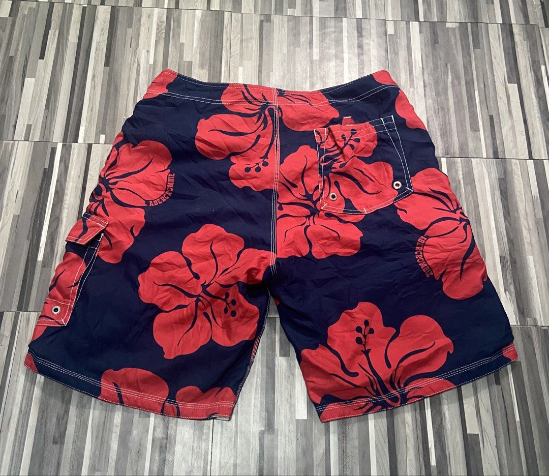 Abercrombie Reversible Swim Trunks (Category: Swim Trunks & Board Shorts) located in Tukuran. Submitted by retrothrifter88 (Listing ID 1465964757, Image 2). Description: Men’s Abercrombie Reversible Swim Trunks Can fit 34-36 650 plus sf.