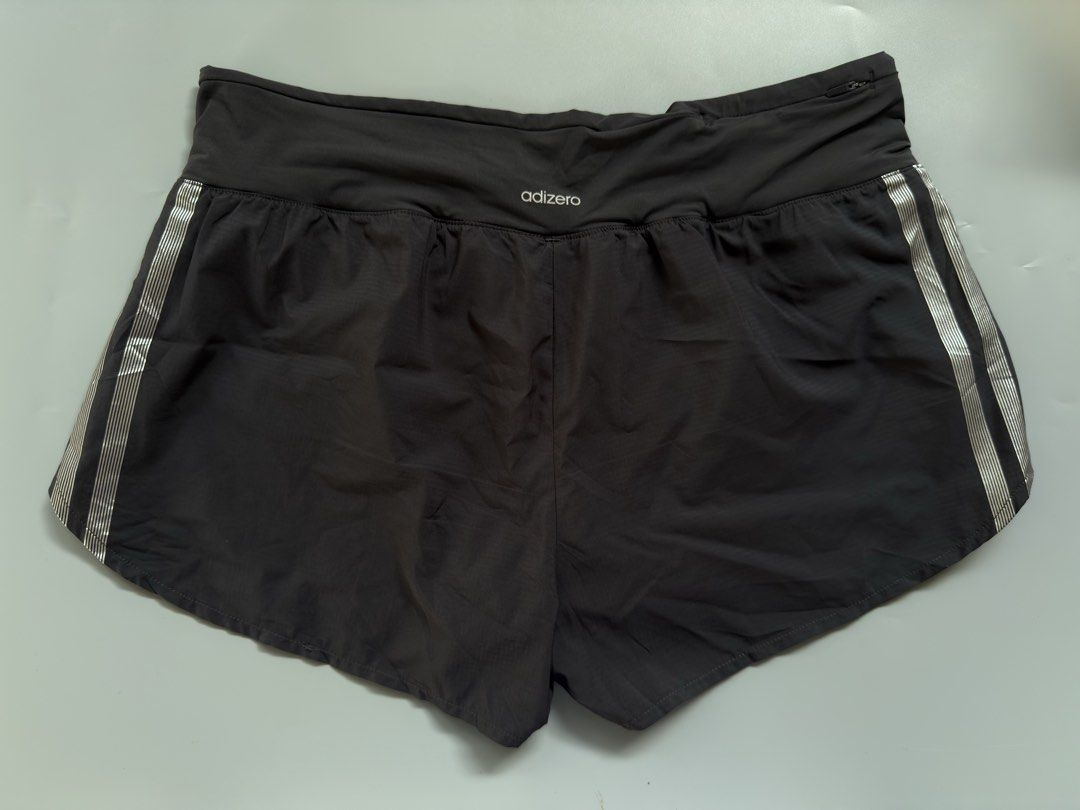ADIDAS ADIZERO SPLIT SHORT (Category: Activewear) located in Legazpi City. Submitted by mr.solelution (Listing ID 1466029006, Image 3). Description: • ADIDAS ADIZERO SPLIT SHORT (women ) • SMALL ON TAG • DIMES: w - 30/32 |1-12.5 • VERY GOOD CONDITION • MINOR STAIN, MINOR HAIRLINE Note: color may vary due to lighting LOCATION: LEGAZPI ALBAY BICOL 📍 PLUS SHIPPING FEE 💵.