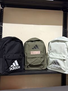 (Category: ) located in . Submitted by solefinder.mnl (Listing ID 1466086461, Image 1). Description: .