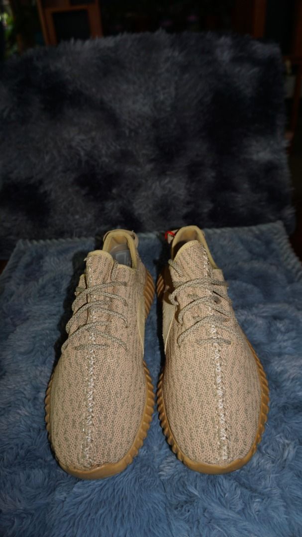 Adidas FW15 YEEZY BOOST 350 (Category: Sneakers) located in Lucena. Submitted by erikj27 (Listing ID 1466051009, Image 2). Description: No box from Thrift Store (ukay-ukay) - Model: Adidas FW15 YEEZY BOOST 350 - Colorway: Ash Stone (highly versatile, matches any casual outfit) - Size: US 10 /EUR 43 - Upper: Primeknit with monofilament side stripe and classic rope laces - Sole: Ribbed gum sole with visible Boost cushioning unit - Condition: Clean 