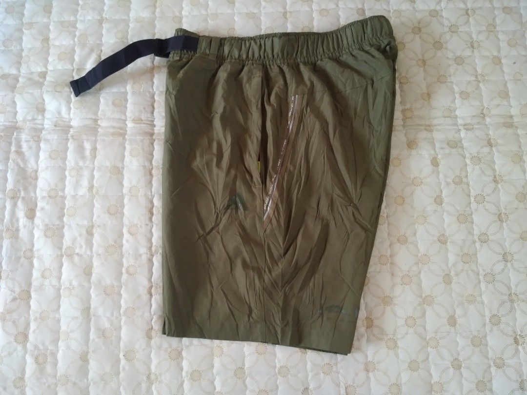 Adidas Gear/Utility Short Olive Green Medium (Category: Shorts) located in Zamboanga. Submitted by zhumhazhav (Listing ID 1466047284, Image 3). Description: Tag size medium Waist 32-33 Length 19 Olive Green color way Excellent condition Presentable,no flaws Check all photos for details 650+shipping fee.