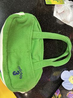 (Category: ) located in . Submitted by ckg_hery_sportswear (Listing ID 1465984080, Image 1). Description: .
