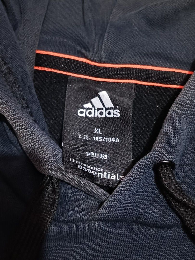Adidas Hoodie (Category: Coats, Jackets and Outerwear) located in Pasig City. Submitted by lemuel29 (Listing ID 1466025380, Image 2). Description: Adidas Hoodie Size: XL Issue: Minor Sweat Stain & Hole MOD: Lalamove or J&T Pm for more info!.