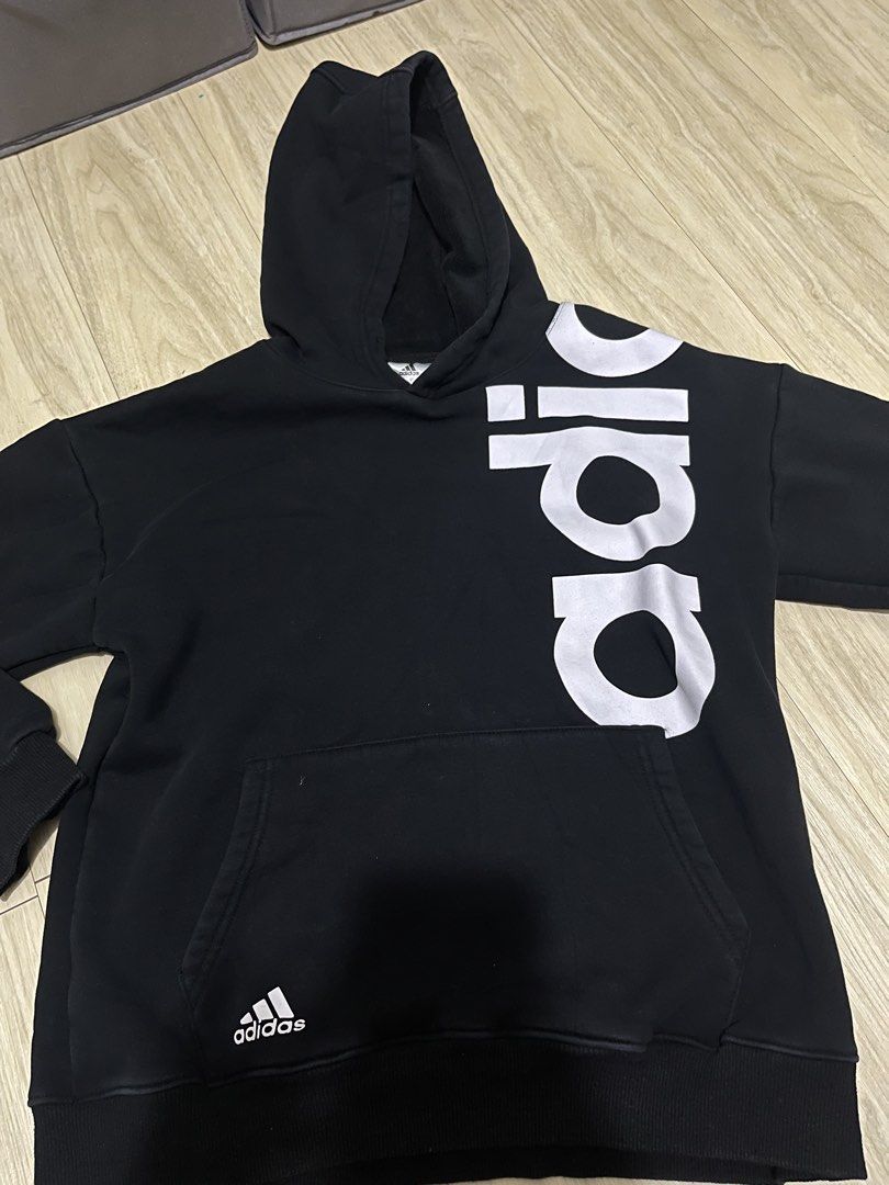 Adidas kids jacket (Category: Babies & Kids Fashion) located in Manila. Submitted by _eahmczz (Listing ID 1466076282, Image 2). Description: Fit to: 8-10 yrs old.