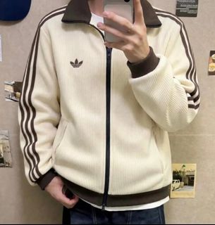 （分類：）位於 。 由 kawinglauu 提交（商品編號 1466130138，圖片 1）。簡介： 。