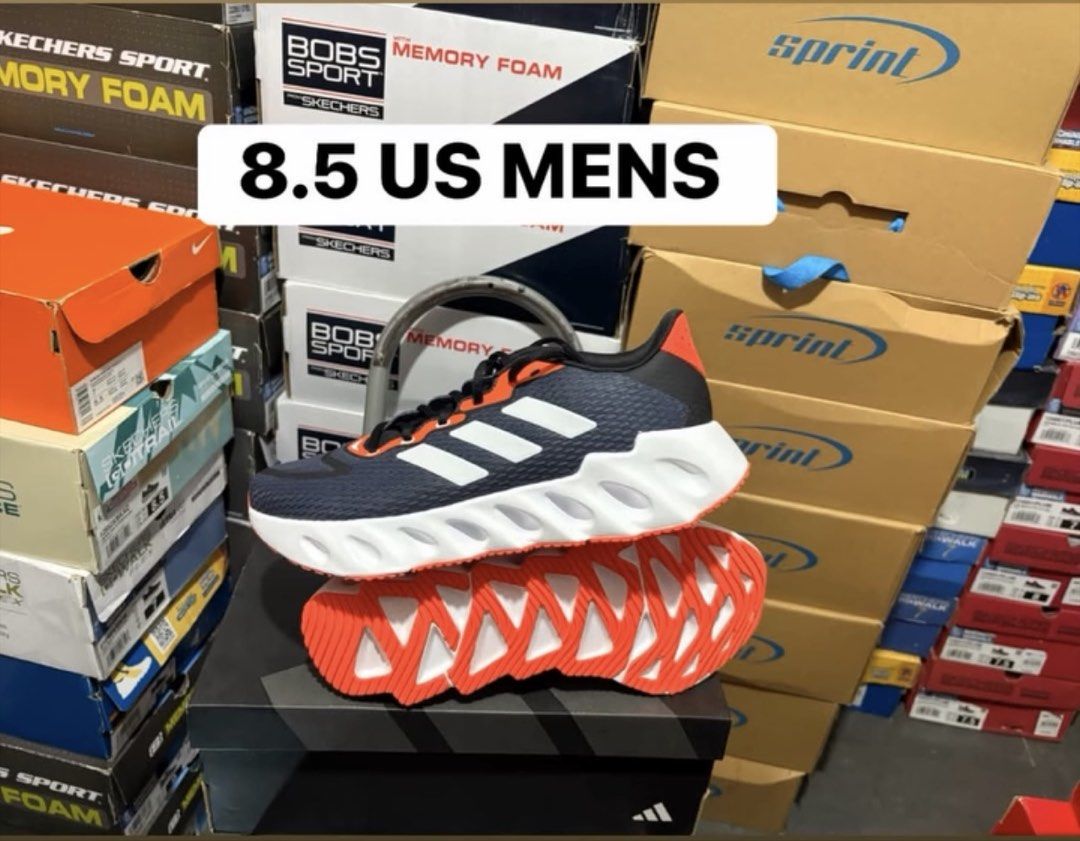 ADIDAS SHOES FOR MEN (Category: Sneakers) located in Manila. Submitted by renalyn1994 (Listing ID 1466119216, Image 1). Description: Adidas shoes form Men size: 8.5 US MENS ORIGINAL BRAND NEW.