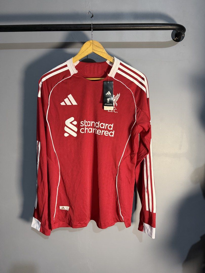 Adidas soccer jersey bnew (Category: Activewear) located in Batangas. Submitted by robertlopezigaya (Listing ID 1466047837, Image 1). Description: Adidas soccer jersey bnew Size Dimes 20x28 No issue New condition.