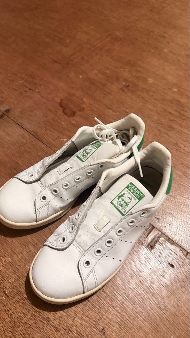 Adidas Stan Smith White Green Sneakers (Category: Sneakers) located in Manila. Submitted by swiftdragon.6d8469 (Listing ID 1466065541, Image 1). Description: Adidas Stan Smith sneakers Size US 4.5.