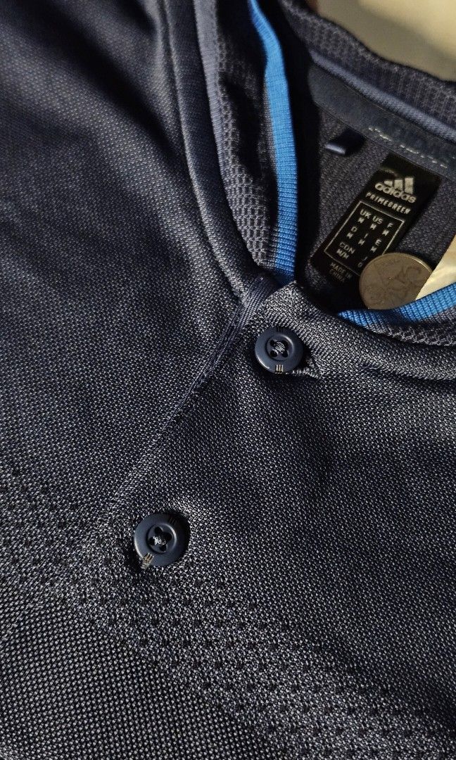 ADIDAS STATEMENT SEAMLESS PRIMEKNIT POLO SHIRT (Category: Tshirts & Polo Shirts ) located in Aroroy. Submitted by gabrizz_y (Listing ID 1466109294, Image 3). Description: Length: 32 Chest: 21.6 Issue: None.