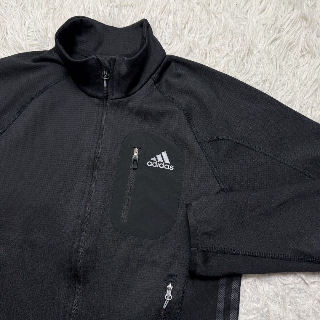 Adidas terrex (Category: Activewear) located in Baguio. Submitted by sellingtonshop (Listing ID 1466063155, Image 2). Description: s7. Adi Terrex cocon fleece jacket Size: M Dimes: 27*21 Condition: good as new Issue: none Grab: 880.