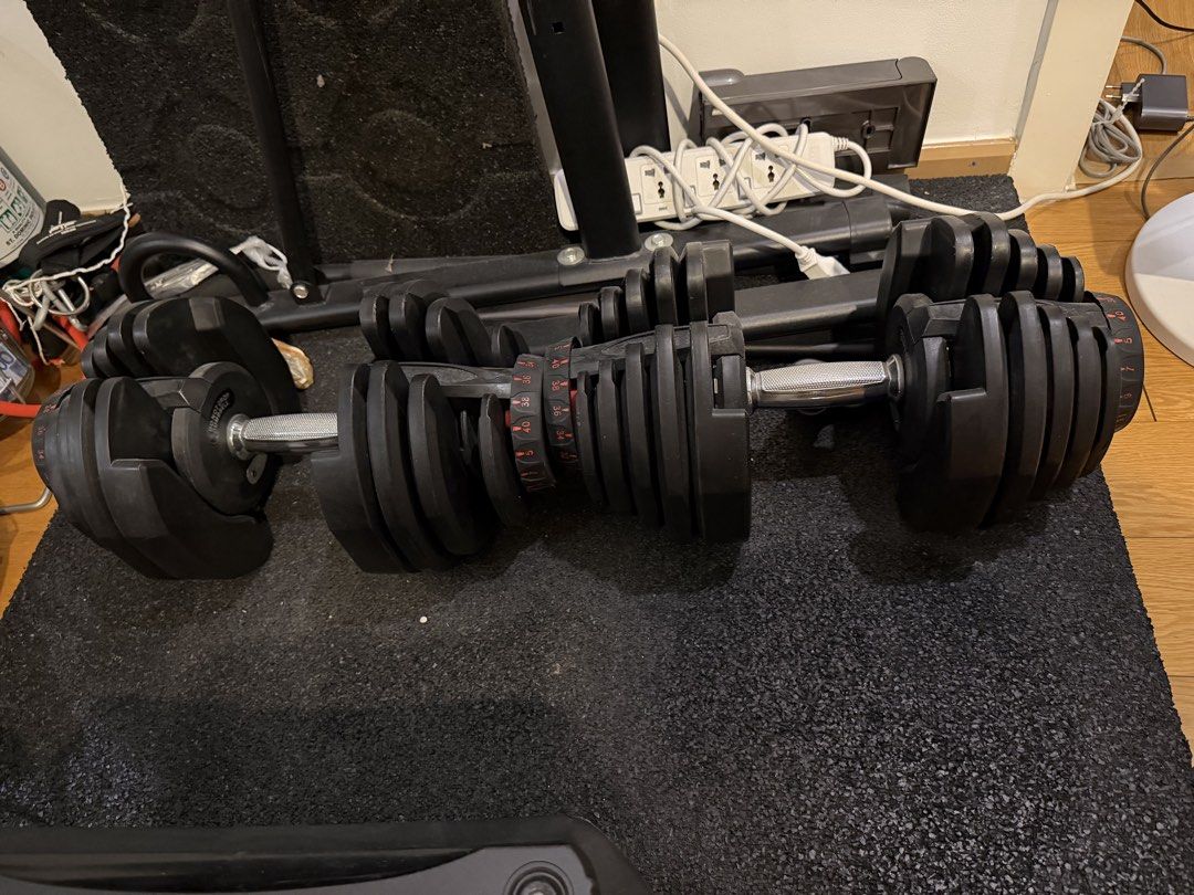 Adjustable dumbbells (Category: Weights & Dumbbells) located in Makati City. Submitted by MyPurchases2021 (Listing ID 1466035965, Image 1). Description: Like new! .