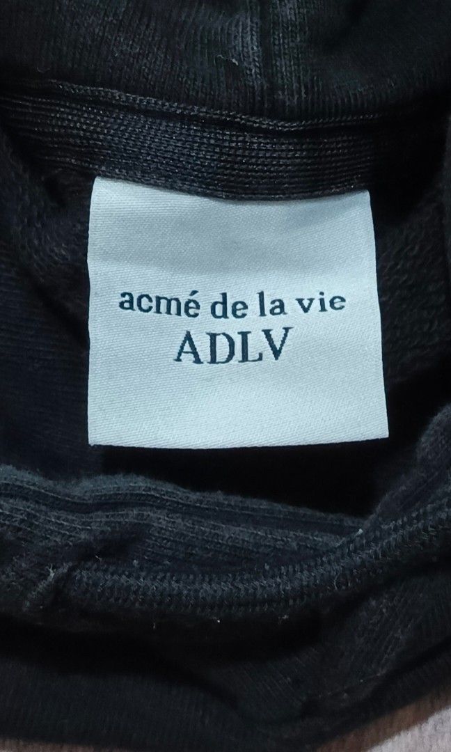 Adlv (Category: Coats, Jackets and Outerwear) located in Manila. Submitted by jeffies4ti96921 (Listing ID 1466116454, Image 3). Description: .