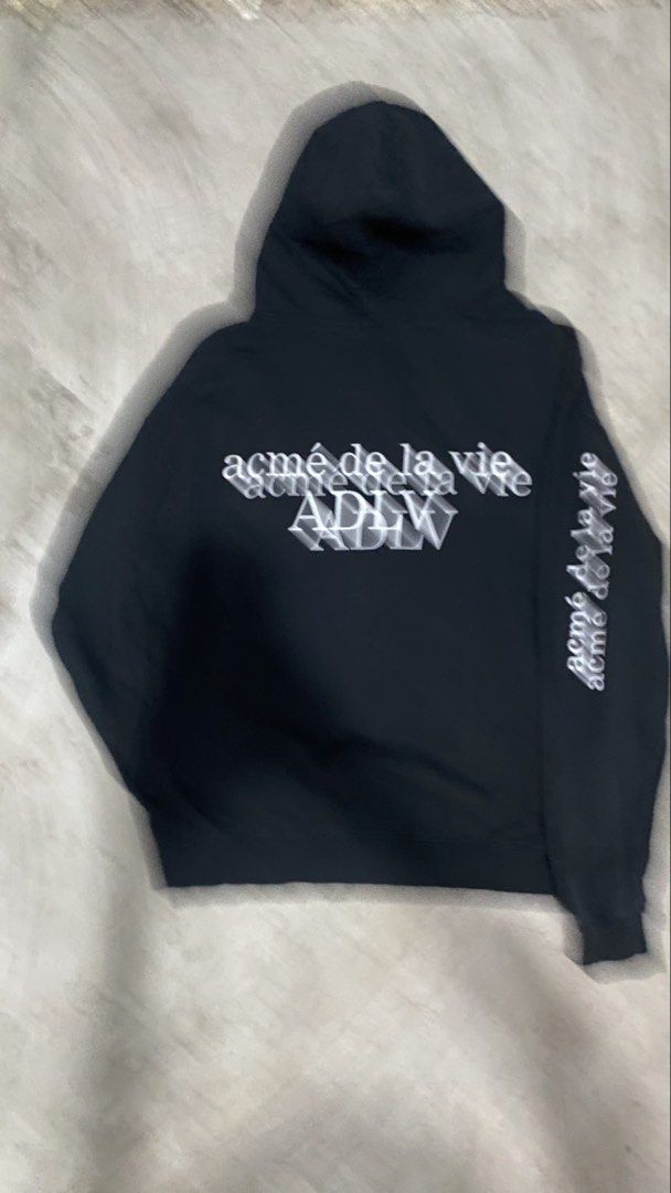 ADLV babybluesky (Category: Activewear) located in Las Pinas. Submitted by 2fly.margiela (Listing ID 1465957888, Image 2). Description: Authentic ADVL.