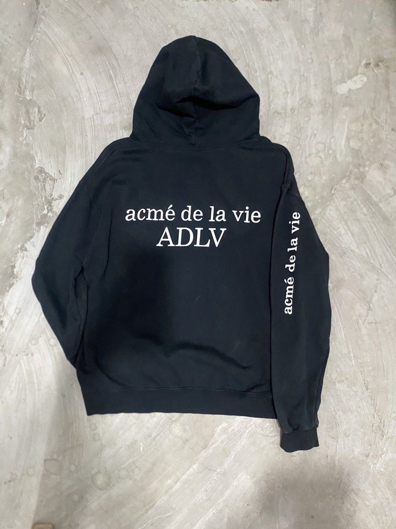 ADLV babybluesky (Category: Activewear) located in Las Pinas. Submitted by 2fly.margiela (Listing ID 1465957888, Image 1). Description: Authentic ADVL.