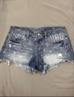 (Category: ) located in . Submitted by whitney.97 (Listing ID 1466061158, Image 1). Description: .