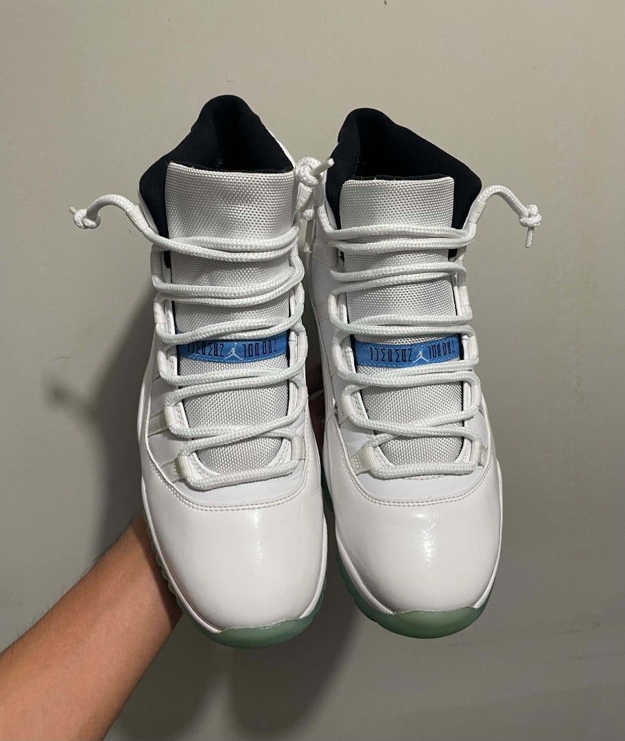 Air Jordan 11 Retro " Legend Blue " (Category: Sneakers) located in Bacolod City. Submitted by abkicks_apparel (Listing ID 1466123136, Image 3). Description: Size 10.5 Us Mens 28.5 Cm Authentic Original As New Condition No Hidden Issues No Box Pair Only .