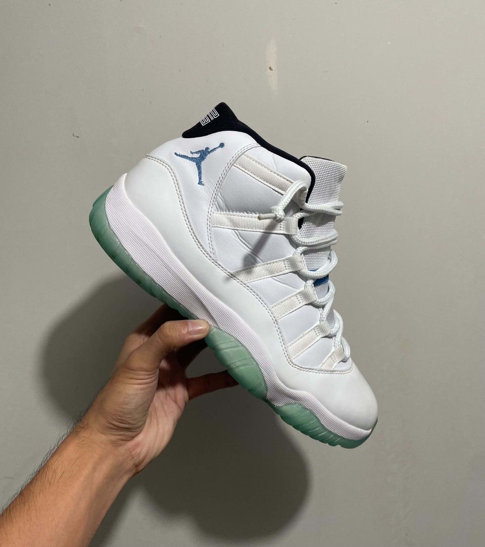 Air Jordan 11 Retro " Legend Blue " (Category: Sneakers) located in Bacolod City. Submitted by abkicks_apparel (Listing ID 1466123136, Image 1). Description: Size 10.5 Us Mens 28.5 Cm Authentic Original As New Condition No Hidden Issues No Box Pair Only .