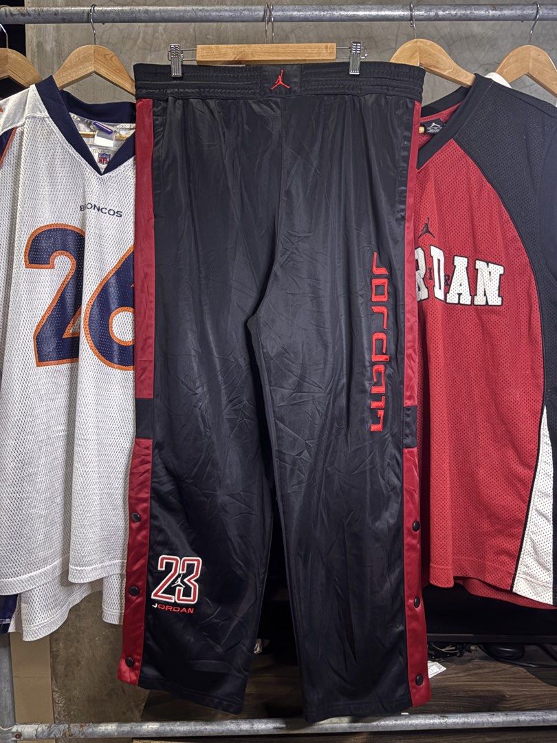 AIR JORDAN TEAR AWAY TRACK PANTS (Category: Joggers) located in Calasiao. Submitted by 2418cjzmoke (Listing ID 1466076140, Image 1). Description: AIR JORDAN TEAR AWAY TRACK PANTS Size Large Waist: Stretchable W/Lace Length: 42 Thigh: 14 Hem: 9 Flawless cut wash Tag ₱2,500 PLUS SHIPPING FEE.