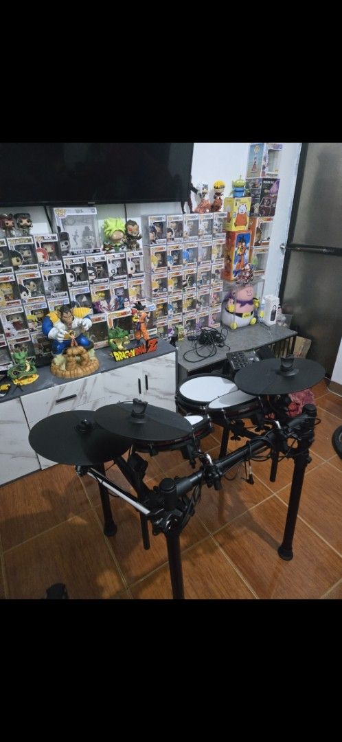 Alesis Nitro max mesh with Laney Drum hub 80w amplifier (Category: Music Accessories) located in Quezon City. Submitted by avalencer (Listing ID 1466072052, Image 2). Description: for sale only no trade or swap Alesis Nitro max complete with box free drum throne set with Laney Dh 80 amplifier 80w 220v with clifton extension symbals and lemon stand bihira lang magamit bahay used only sa interested pickup or lalamove only kayo mag bobook Qc Near Mu