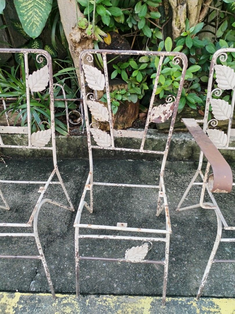 alfresco dining chairs for restoration (Category: Chairs) located in Mandaluyong City. Submitted by katkat888kit (Listing ID 1466007874, Image 2). Description: alfresco dining chairs for restoration fastrack sale 1k each 6k 6 pcs pick up only or via lalamove mandAluyong city fastrack sale.