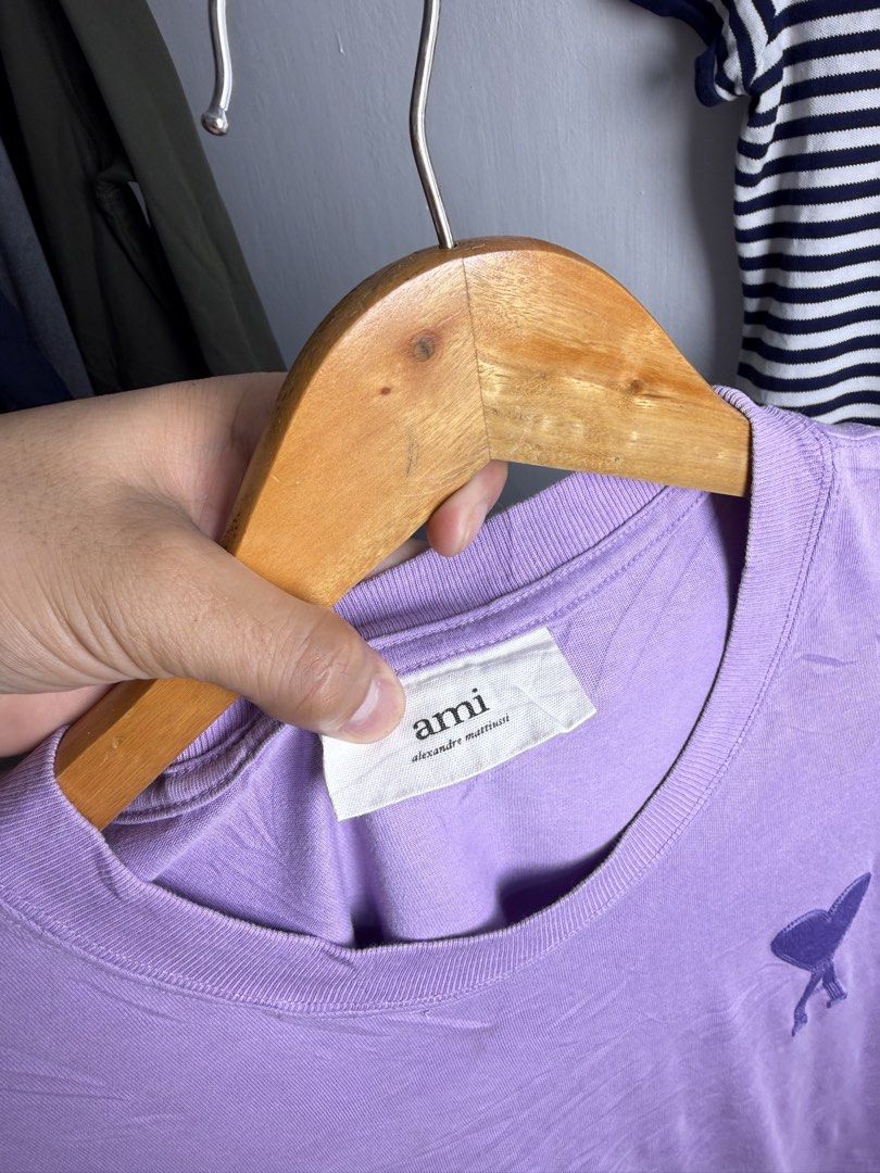 Ami violet shirt (Category: Tshirts & Polo Shirts ) located in Daraga. Submitted by mirandillaadrian (Listing ID 1466104757, Image 2). Description: Need wash Fresh from bale 21x28.5 .
