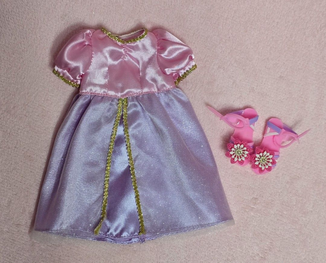 ANIMATOR RAPUNZEL CLOTHES (Category: Kids Toys) located in Quezon. Submitted by blushreloved (Listing ID 1466102821, Image 1). Description: Selling As Is.