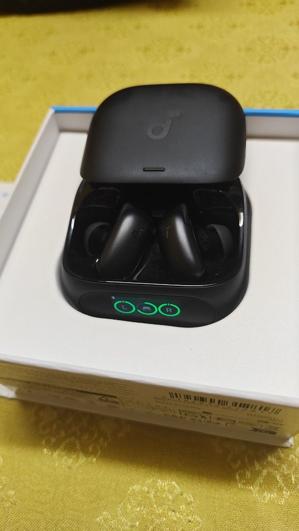 Anker Soundcore Liberty 5 Pro Black (Category: Headphones & Headsets) located in Caloocan City. Submitted by sixthsoul.sense (Listing ID 1466029719, Image 2). Description: - Item: Anker Soundcore Liberty 5 Pro - Color: Black - Condition: Brand new in box, opened for testing - Key Feature: Smart charging case with built-in screen display - Inclusions: Complete with manual and official receipt dated October 2026 - Warranty: 18 months - Original Ret