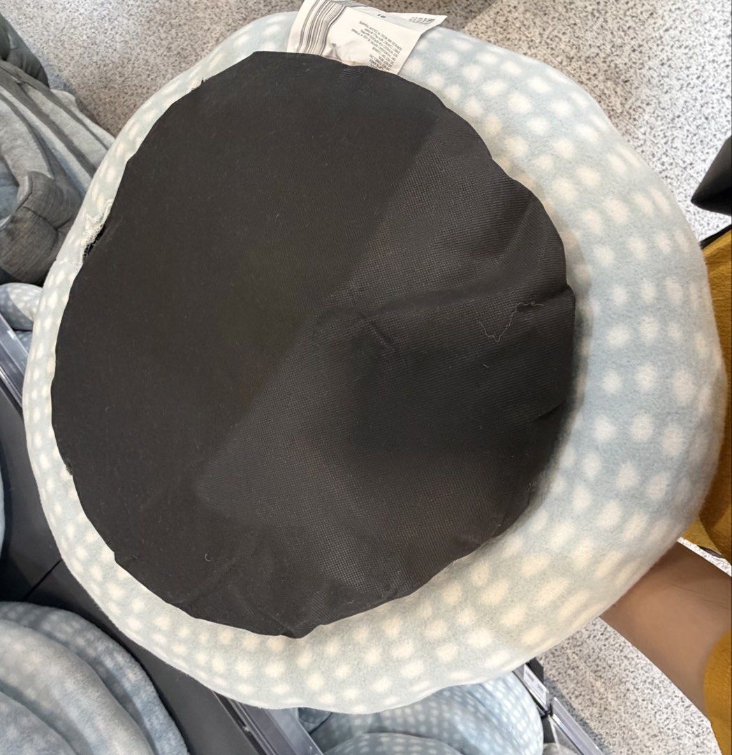 Anko Round Pet Bed - Light Blue (Category: Bedding & Towels) located in Makati City. Submitted by missinnahco (Listing ID 1466060153, Image 2). Description: - Adorable soft blue round pet bed with white polka dots - Durable black non-slip fabric on the underside for stability - Ideal cozy nap spot for cats and small dogs - Lightweight and easy to move around the house - Medium-sized round bed approximately 15 cm (H) x 50 cm (W) x 50 cm (D).