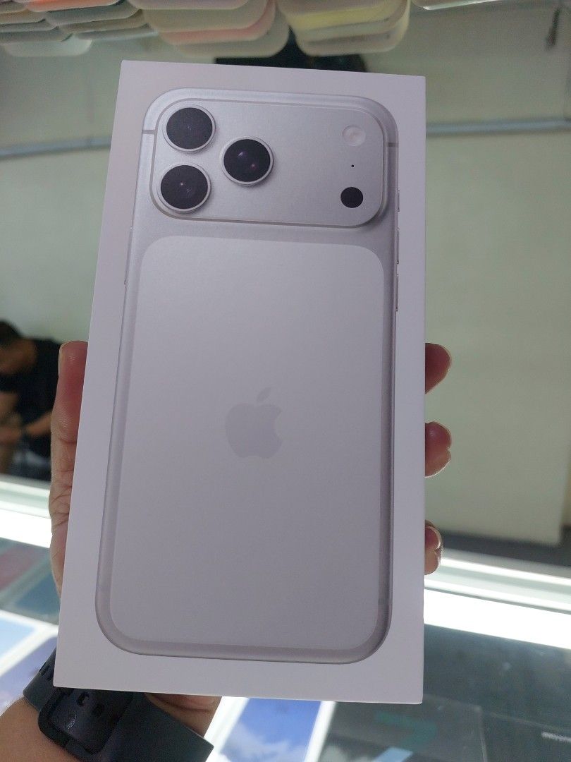 Apple iPhone 17 Pro Max Silver 256GB brandnew (Category: iPhone 17 Series) located in Manila. Submitted by chelle_gadgetshop (Listing ID 1466078035, Image 1). Description: iphone 17promax 256gb brandnew sealed all original ntc 1year warranty apple and my physical store we accept trade in and credit card installment call or text me 09279944333.09353229255 pick up store grenhills shopping center san juan city we do meet up cash on delivery .