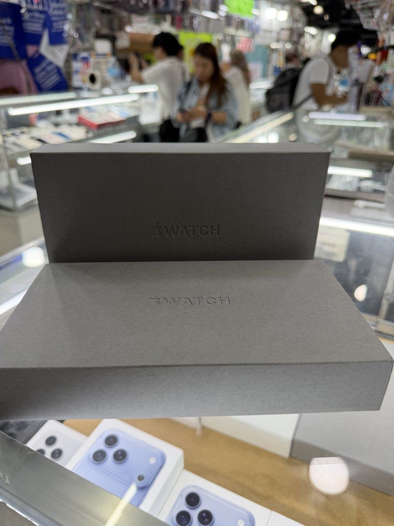 Apple Watch Ultra 4 49mm (Category: Wearables & Smart Watches) located in Pasig City. Submitted by melissaomb01623 (Listing ID 1466049081, Image 2). Description: Apple Watch Ultra 4 49mm Brand new sealed 1 year warranty 📌pick up store in greenhills shopping center 📌we do cod in metro manila and near provinces just add sf only 📌we ship nationwide via LBC 📌we accept swap/trade in 📌we accept credit card installment 📌we accept ggives 📌we accep