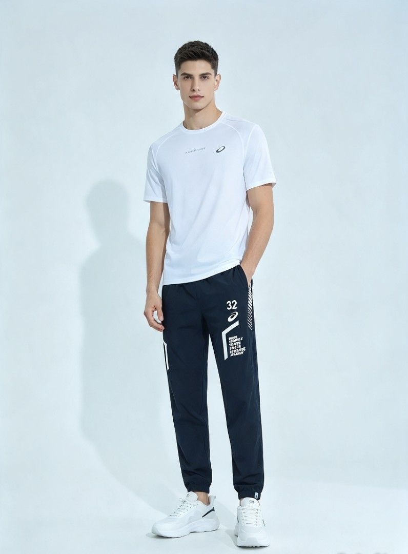 Asics LIMO training pants (Category: Joggers) located in Lucena. Submitted by kuronueve0909 (Listing ID 1466092060, Image 2). Description: Asics LIMO training Waterproof Size: large Waistline: 30 to 36 Length: 40.5 Color: black Price: ₱1,380 No issue ✅️ Ready to wear ✅️.