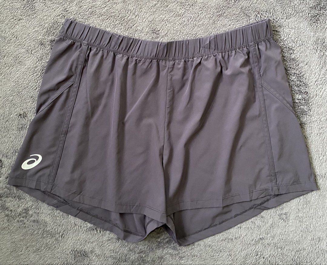 Asics Nagino Running Short (Category: Activewear) located in Cebu City. Submitted by markvoid (Listing ID 1466091193, Image 1). Description: Asics Nagino Running Short >Excellent Condition >Like New >No Flaws >Color Rate: 10/10 >Color May Vary Due To Light >Width: 31-36 (stretchable waistline) >length: 12 >Size: Large >Price+SF >MOP: Gcash/Bank Transfer >Shipping: J&T Mandaue City.