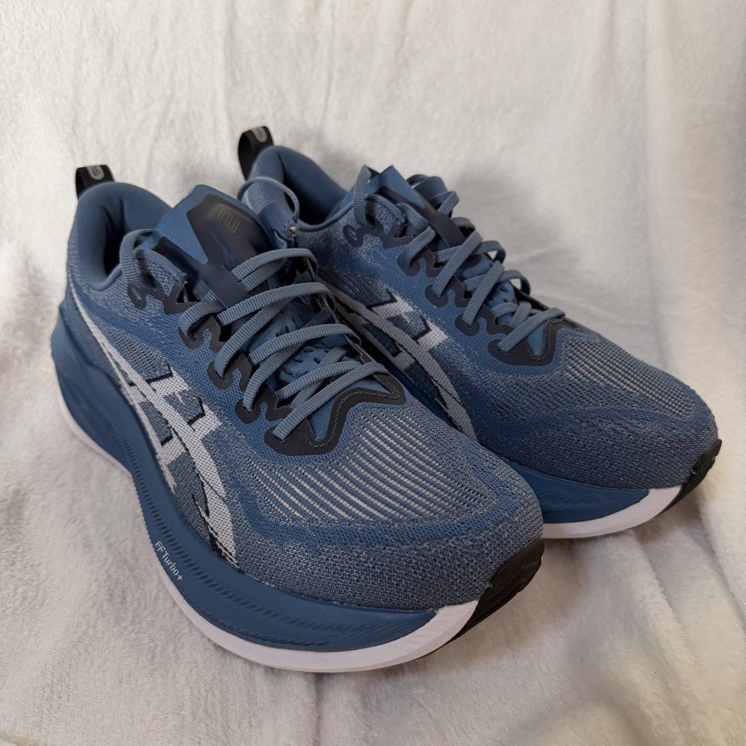 ASICS Superblast 2 – Blue / White (Category: Casual Shoes) located in Santa Cruz. Submitted by vendrenee (Listing ID 1465962934, Image 1). Description: ASICS Superblast 2 💙 ASICS Superblast 2 – Blue / White Men’s US 9 / 27cm 🇯🇵 Bought in Japan ✨ Preloved – very good condition 📦 No original box.