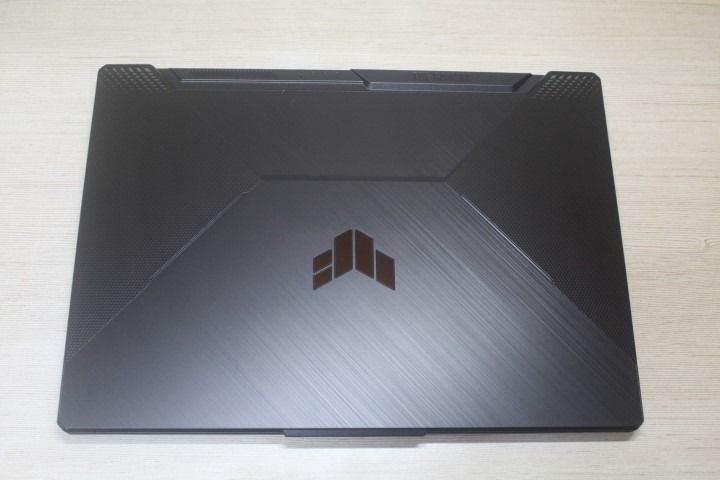 Asus tuf Ryzen 7 RTX3050 (Category: Laptops & Notebooks) located in Pasay City. Submitted by Rsgadgets (Listing ID 1466002474, Image 2). Description: 𝗔𝘀𝘂𝘀 𝗧𝗨𝗙 𝗚𝗮𝗺𝗶𝗻𝗴 𝗔𝟭𝟱 𝗙𝗔𝟱𝟬𝟲 𝗥𝘆𝘇𝗲𝗻 𝟳 𝗥𝗧𝗫𝟯𝟬𝟱𝟬 - 𝟮𝗡𝗗 𝗛𝗔𝗡𝗗 our price 35K ONLY -Nvidia RTX3050 4gb -RAM 8GB + SSD 512GB -Full HD 1080P + Backlit keys RGB -144Hz 98% Smooth Fresh unit -Amd Ryzen 7 - 4800H 8 CORES (2.20GHZ TURBO UP TO 4.20GHZ) -15.6inch FHD (1920X1080
