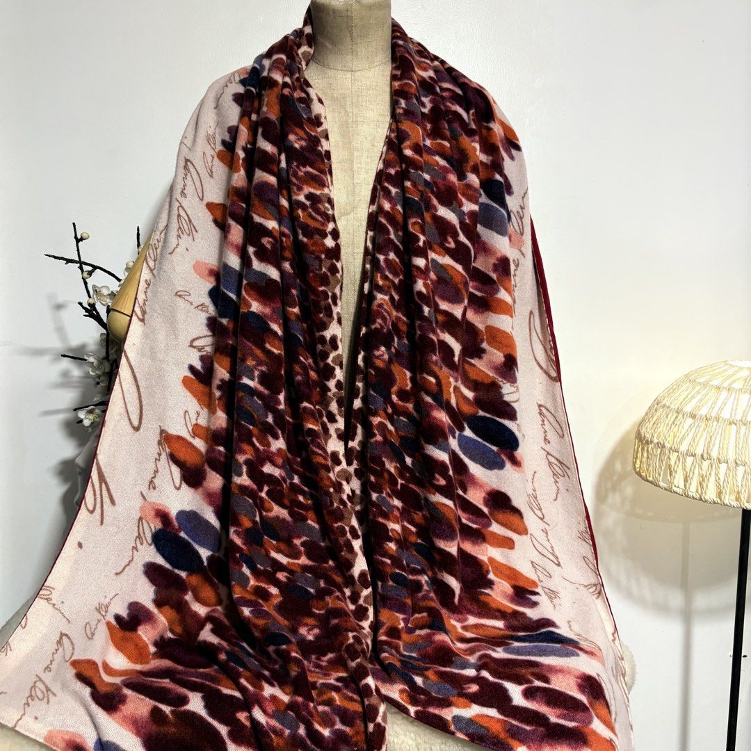 Authentic Anne Klein Reversible Long Winter Scarf / Shawl (Category: Scarves) located in Binangonan. Submitted by makoleksyon (Listing ID 1466103991, Image 2). Description: Excellent condition Like new No flaws Bought in Japan 💯% Authentic Money back guarantee .