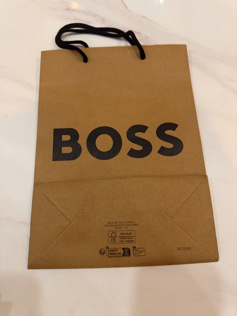 Authentic BOSS Paper Bag-Declutter (Category: Looking For) located in Mexico. Submitted by hayascentph (Listing ID 1466052310, Image 2). Description: *Declutter *Mode of payment Gcash/Maya Wallet *Delivery Fee to be shouldered by buyer *We ship Nationwide *Courier JNT or LBC cash on delivery, Cash on pick up in nearest LBC branch Need a new scent? Follow my Facebook page for perfume finds! Facebook Page: Haya Scent Carousell: hayascentph Operated