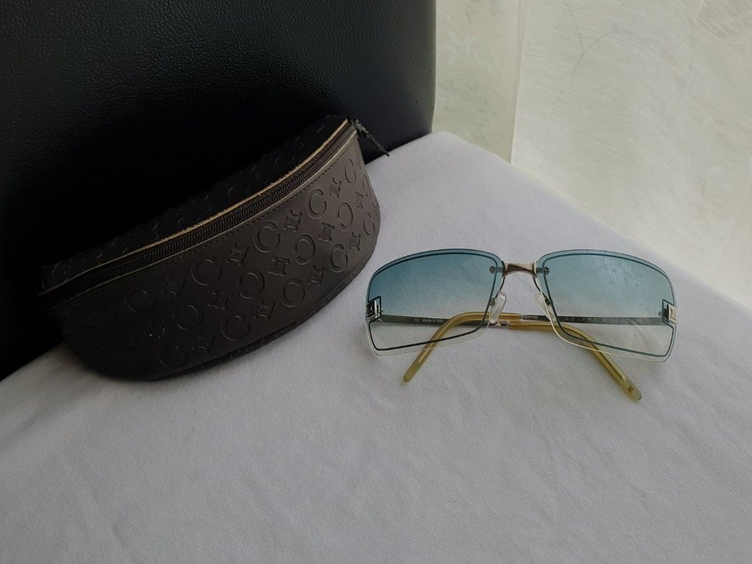 Authentic Celine Rimless Sunglasses (Category: Sunglasses & Eyewear) located in Quezon City. Submitted by WasalakTwo (Listing ID 1466150043, Image 2). Description: Bought in Japan Made in Italy Authentic Excellent condition Clean and presentable Open for delivery nationwide.
