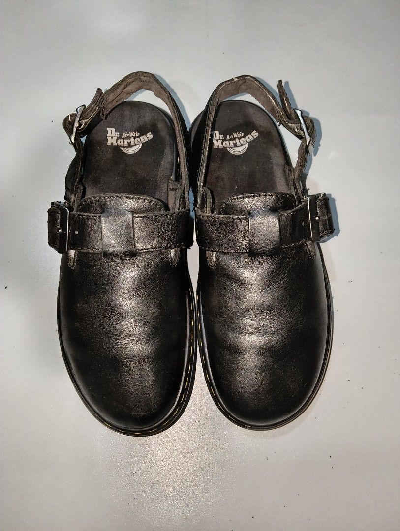 AUTHENTIC DR. MARTENS JORGE RVE (Category: Sandals) located in Cagayan de Oro. Submitted by warmbird-f84aab (Listing ID 1466090791, Image 1). Description: Slingback clogs — the IT shoe everyone’s wearing! 🖤 ✅ 100% Authentic — tagged & verified ✅ Soft black leather ✅ Size EU 36 / US 5 ✅ Adjustable straps • Can wear as mules or closed-back ✅ Yellow stitch detail • Airwair sole ✅ Condition: Used but clean • No major flaws • Ready to wear ✅ Versatil