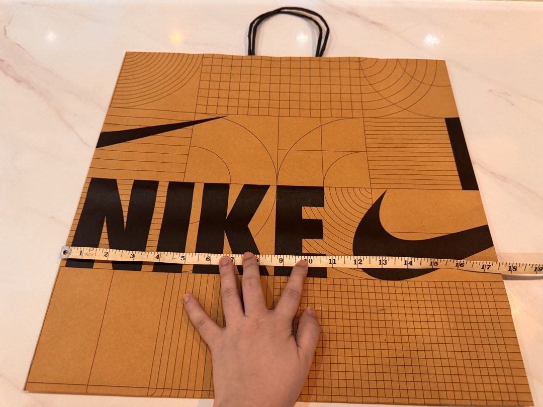 Authentic Nike Paper Bag L17 w17.5-Declutter (Category: Looking For) located in Mexico. Submitted by hayascentph (Listing ID 1466053225, Image 2). Description: *Declutter *Mode of payment Gcash/Maya Wallet *Delivery Fee to be shouldered by buyer *We ship Nationwide *Courier JNT or LBC cash on delivery, Cash on pick up in nearest LBC branch Need a new scent? Follow my Facebook page for perfume finds! Facebook Page: Haya Scent Carousell: hayascentp