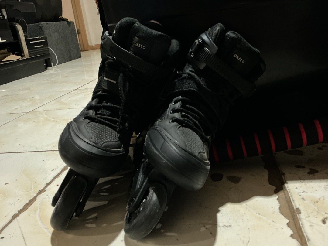 Authentic Oxelo Rollerblades Rollerskates (Category: Skates, Rollerblades & Scooters) located in Manila. Submitted by sammiii.iiii (Listing ID 1466071291, Image 3). Description: Originally bought for ₱2,800 Rfs: di na nagagamit Still works perfectly fine and smooth Decathlon based Size 38-40.