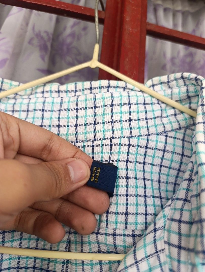 Authentic Ralph Lauren Oxford Strippes Buttondown (Category: Formal Shirts) located in Bulacan. Submitted by koritooo (Listing ID 1465971902, Image 3). Description: Authentic Ralph Lauren Oxford Strippes Buttondown Good as new no issue Size L Dimensions: 22 Width 29.5-30.5 Length Color rate: 10/10.