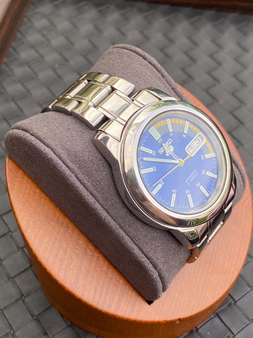 Authentic Seiko 5 Automatic - "Blue Racer / Speed Racer" SNK371 ‎ (Category: Men's Watches) located in Caloocan City. Submitted by klaudio23 (Listing ID 1465983387, Image 3). Description: Authentic Seiko 5 Automatic - "Blue Racer / Speed Racer" SNK371 ‎ ‎💰 PRICE: ₱5,800 ‎ ‎🔎 WATCH DETAILS ‎• Caliber: 7S26 ‎• Movement: Automatic (21 Jewels, ~40 hrs Power Reserve) ‎• Case Size: Approx. 37mm-38mm ‎• Crystal: Hardlex Mineral Crystal ‎• Case & Brace