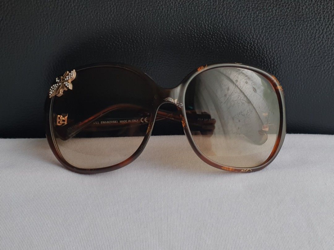 Authentic Swarovski Sunglasses (Category: Sunglasses & Eyewear) located in Quezon City. Submitted by WasalakTwo (Listing ID 1466150277, Image 1). Description: Bought in Korea Made in Italy Goodcondition Still presentable Open for delivery nationwide.