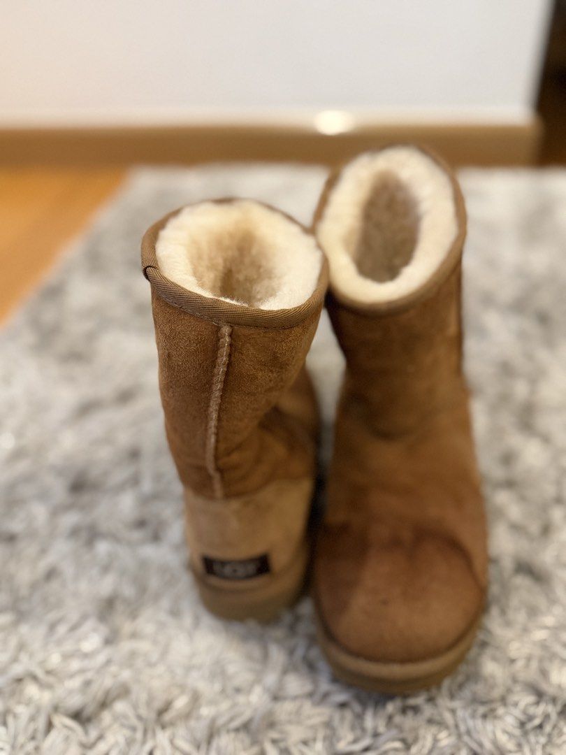 Authentic UGG Winter Boots (Category: Boots) located in Makati City. Submitted by MyPurchases2021 (Listing ID 1466049860, Image 1). Description: Lalabhan lang . .