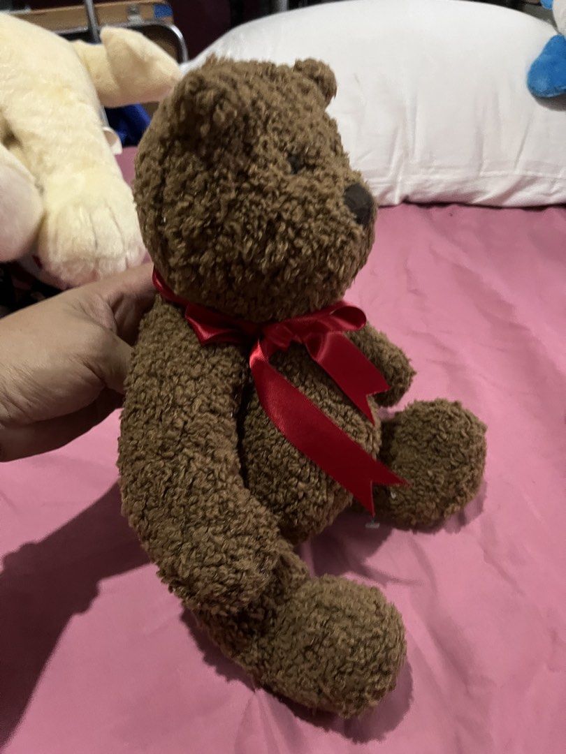 BABY GAP BROWN BEAR PLUSH (Category: Plushies & Soft Toys) located in Paranaque City. Submitted by bonsaiart (Listing ID 1466040332, Image 3). Description: Pre owned Good condition 650+sf Payment via gcash or paymaya Shipping via j&t No to cop / cod / meetup.