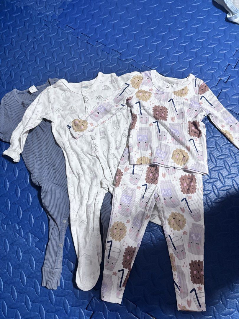 Baby sleepwear (Category: Babies & Kids Fashion) located in Sorsogon. Submitted by nix1026 (Listing ID 1466054720, Image 1). Description: Preloved sleepwear bundle 6-12 mos ₱350 📍Sorsogon City .