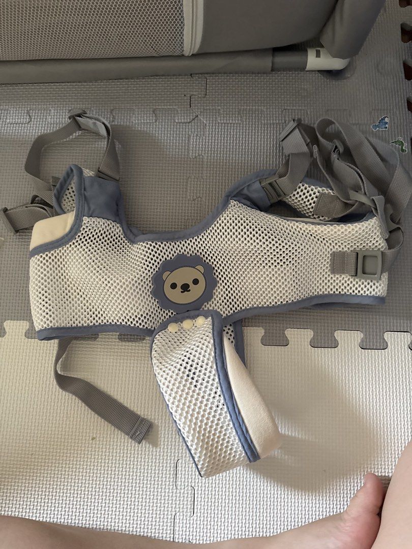 Babypro walking harness (Category: Infant Playtime) located in Rizal. Submitted by belleomana (Listing ID 1465966496, Image 2). Description: .
