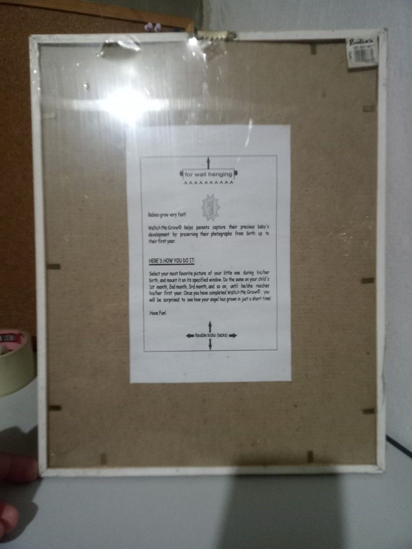 Baby's first year photo frame (Category: Other Kids Furniture) located in Makati City. Submitted by pardsroman (Listing ID 1465960718, Image 2). Description: .