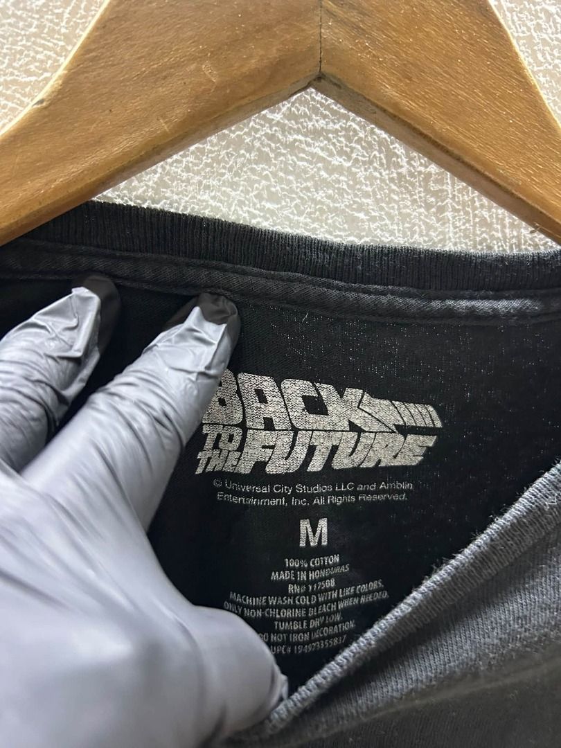 BACK TO THE FUTURE (Category: Tshirts & Polo Shirts ) located in Caloocan City. Submitted by j3ngsanity (Listing ID 1466071934, Image 3). Description: ISSUE : MIN CRACKS DIMES : 19.5x28.