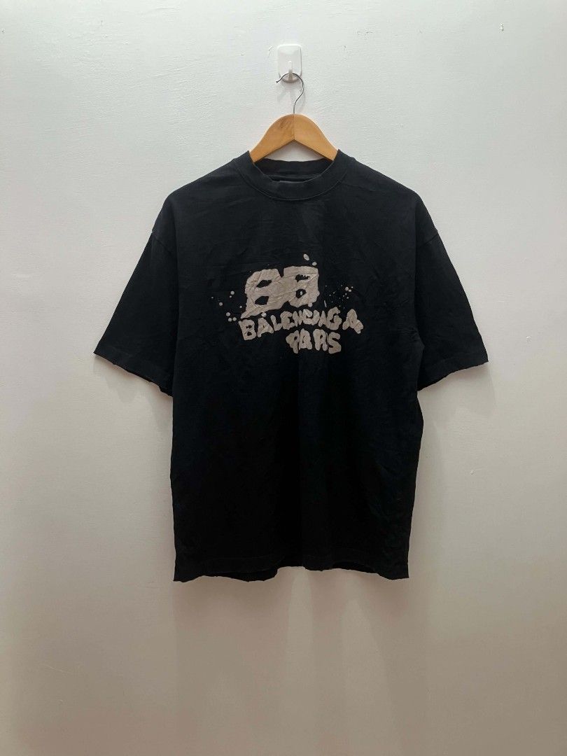 Balenciaga 'Graffiti' Shirt (Category: Tshirts & Polo Shirts ) located in Manila. Submitted by soflyapparel77 (Listing ID 1466042405, Image 1). Description: Authentic Negotiable Dm for more details.